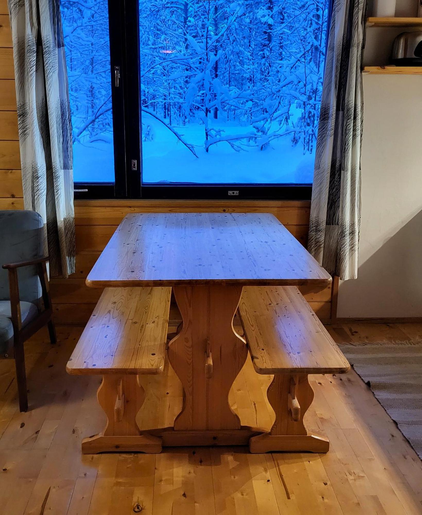 Holiday home Maentymajat Akaslompolo